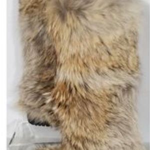 ISO Ralph Lauren Coyote Boots Size 7 or 7.5